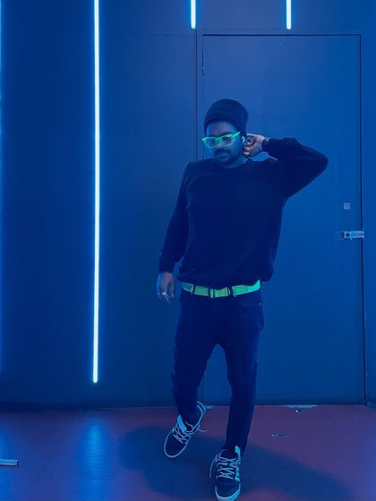 Behind the Decks photo 14