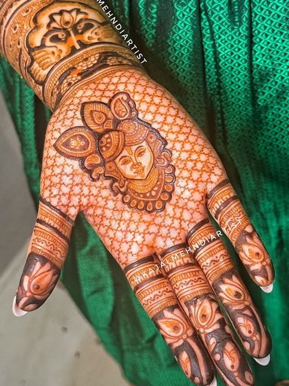 Divine Blessings in Henna photo 3