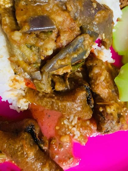 A plate of potato curry with ready-to-eat beef skin. A quick and yummy meal.