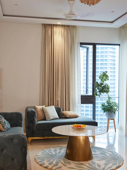 Luxurious Living & Dining Rooms photo 44