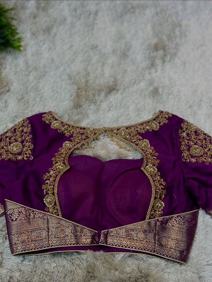 Chaithu Gowda - Custom Designer Ethnic Wear Custom Embroidered Blouses photo 44