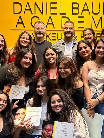 The graduating class of our 7-Day MasterSession with Daniel Bauer. This intensive course is all about transformation and chasing a global vision.