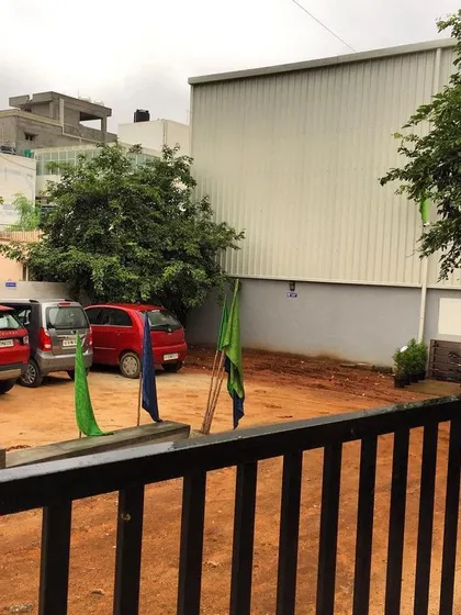 Parking is never a hassle here. We have a dedicated and spacious parking area for both cars and two-wheelers, available to all our players.