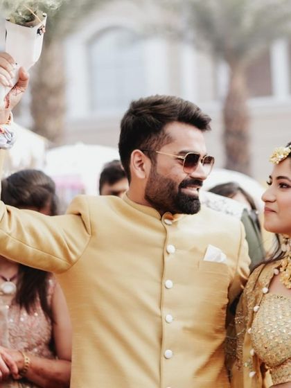 Somesh Chaurasiya - Wedding Photography & Cinematography Vibrant Haldi & Mehendi Moments photo 19