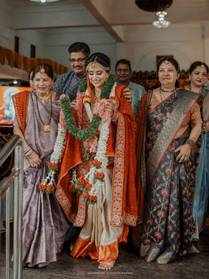 Phometo - Wedding Photography Hindu Weddings: Sacred Traditions photo 17