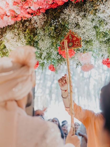 The Art of Detail: Centerpieces & Ambiance photo 5