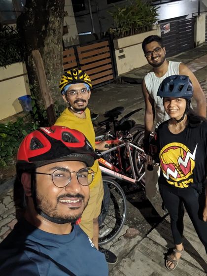 A group selfie from our eventful ride to Koramangala. Despite some challenges, we stick together, ensuring everyone is safe. This is what being part of a cycling community is all about.