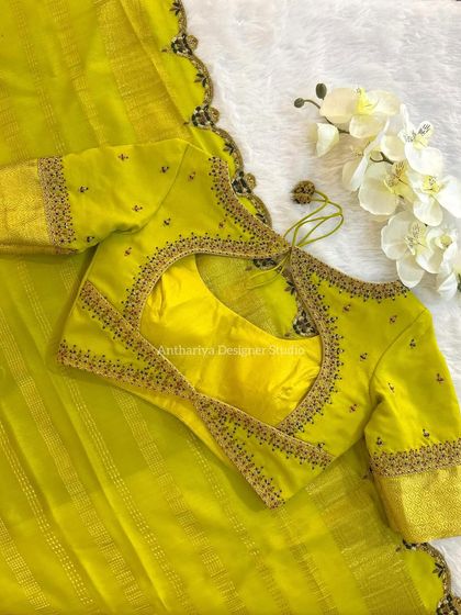 Anthariya by Nidhi Gowda - Ethnic Wear Design & Embroidery Courses Silk Saree Blouse Designs photo 12
