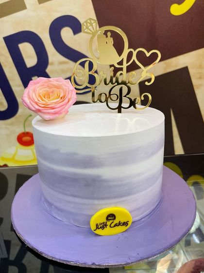 Elegant & Celebration Cakes photo 29