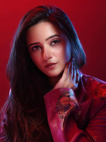 Cinematic & Moody Portraits photo 8