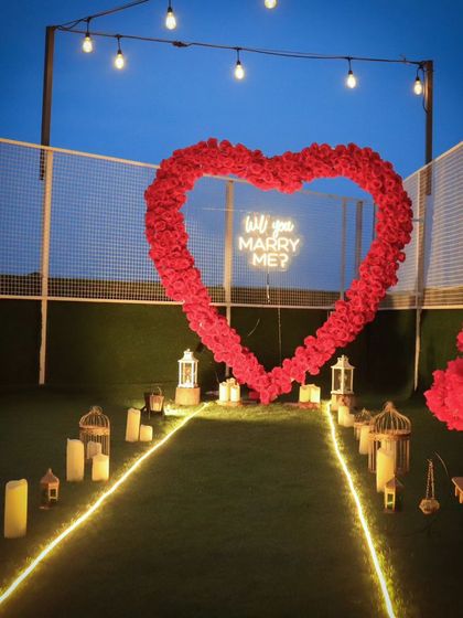 Crazy Blast - Wedding Entertainment & Media Romantic Setups & Decor photo 4