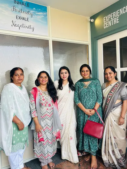 A photo with some of our members near the studio's "Experience Centre." It's always a pleasure to connect with them.