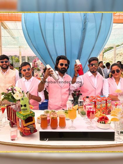 We Bring the Party photo 6