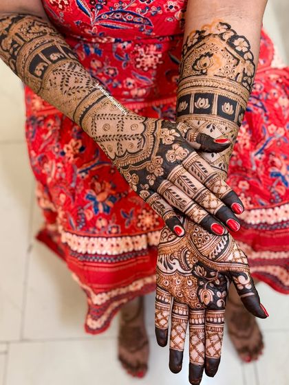 Lotus Mehendi Arts - Bridal & Occasion Mehendi Elaborate Bridal Designs photo 22
