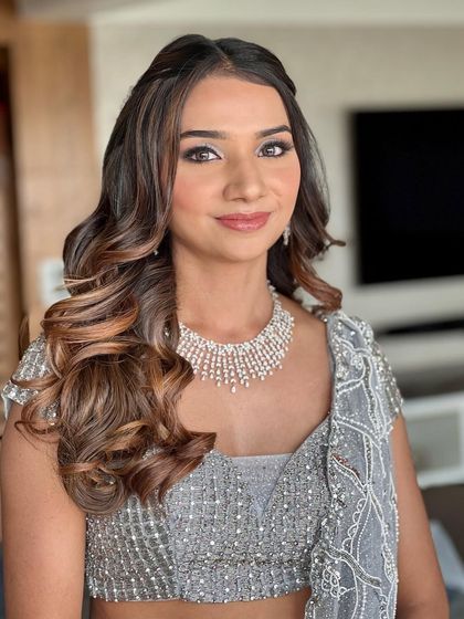 Cocktail & Reception Looks photo 38