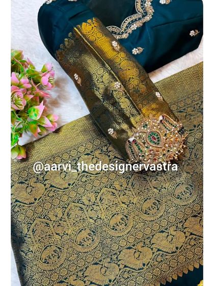 Aarvi The Designer Vastra - Custom Ethnic & Bridal Wear Design Exquisite Bridal & Saree Blouses photo 106