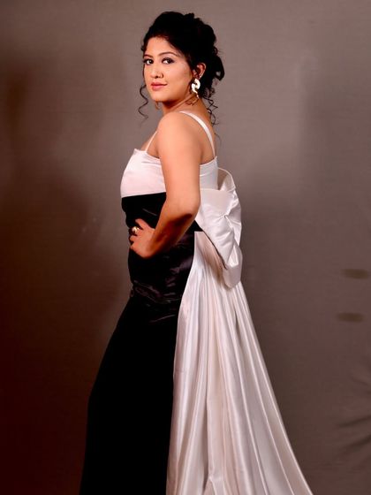 Deepika Makeup and Hair - Makeup & Hair for Weddings & Special Occasions Glam for Receptions & Parties photo 12