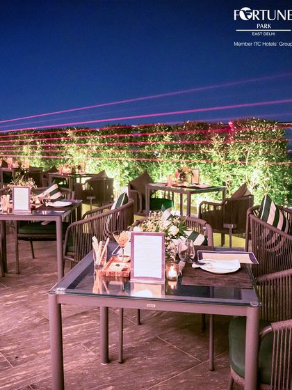 As night falls, Nakshatra transforms with ambient lighting and laser effects, creating a vibrant and futuristic atmosphere for our guests.