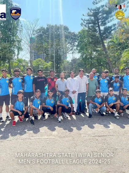 Our founder, Antonio Dias, with the NMSA FC team, which includes several of our former players, competing in the WIFA Maharashtra Men's State League.