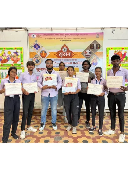 It feels great to share what I know. Here I am with a group of talented students after a workshop session held in collaboration with the Lalit Kala Akademi, all of us holding our certificates of participation.