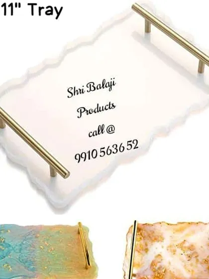 This large 9x11 inch tray mold with handles is perfect for creating custom serving trays with resin. I provide all the necessary materials, including the resin liquid and molds.