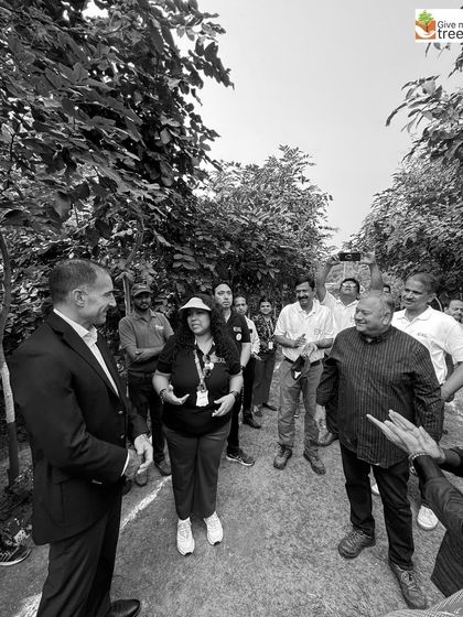 It was a pleasure to host EXL’s CFO, Maurizio Nicolelli, and nearly 100 volunteers at our Noida Sector 150 site. Everyone participated in the plantation drive, showing a shared commitment to creating a greener future.