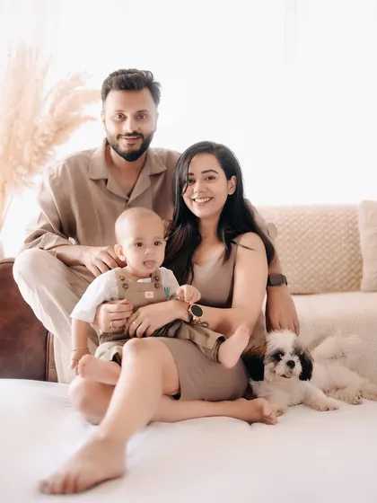 A complete family portrait, including the furry family member. I love when families bring their pets along to be part of these special memories.