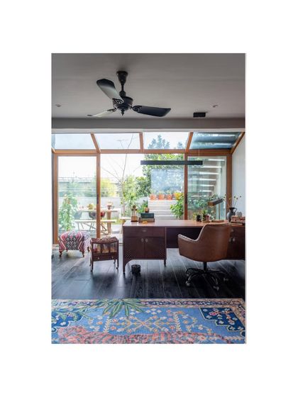 Full-Scale Transformations: International Residences photo 59