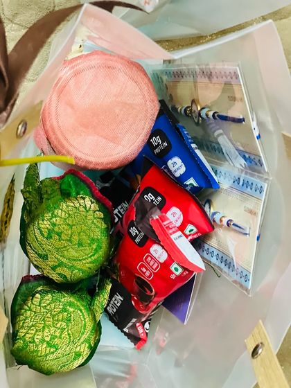 Gift Hamper - Personalized Gift Hampers Rakhi Celebrations photo 84