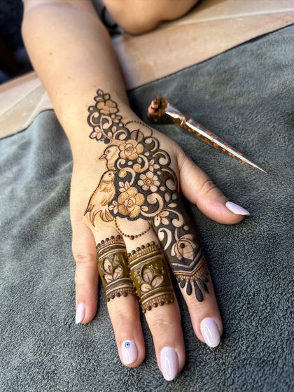 3D Henna Touch - Festive & Occasional Mehndi Minimalist & Chic Henna photo 29