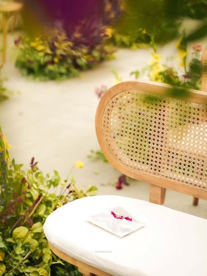 Intimate Details & Personal Touches photo 3