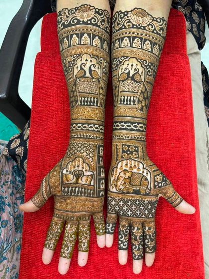 Custom Bridal Mehndi: Your Story in Henna photo 11