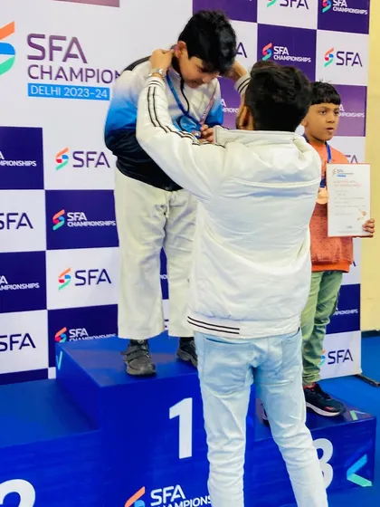 The moment a champion is crowned. Yuvaan Kumar receiving his gold medal on the podium.