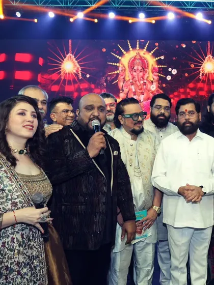 It was an honor to introduce and share the stage with the Honourable Chief Minister of Maharashtra, Shri Eknath Shinde ji, at the Raas Rang Thane Navratri.