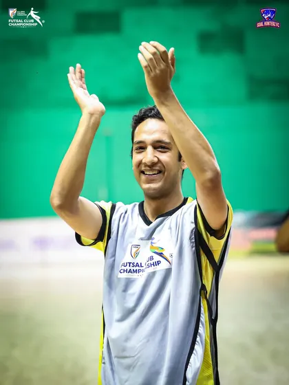 A player applauding the fans and celebrating the semi-final victory.