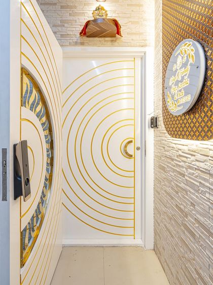 Grand Entrances & Passageways photo 4