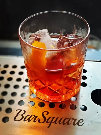 The Negroni, a timeless classic. We help bars perfect iconic recipes and develop signature drinks, ensuring every cocktail served is a masterpiece of balance and flavour.