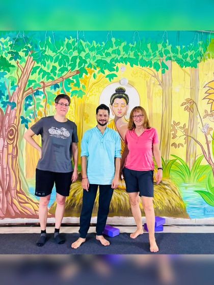 It was a pleasure to host two new yogis all the way from Germany. My studio is open to everyone, whether you are a local resident or a traveler visiting Delhi.