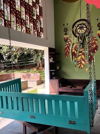 A throwback to this amazing trompe-l'oeil painting of a dreamcatcher. I'm often asked if it's a real object or a painting, which is the highest compliment for this style of art.