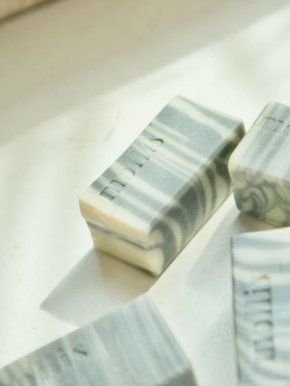 The clean, crisp lines and marbled look of the 'Minty Breeze' soap.