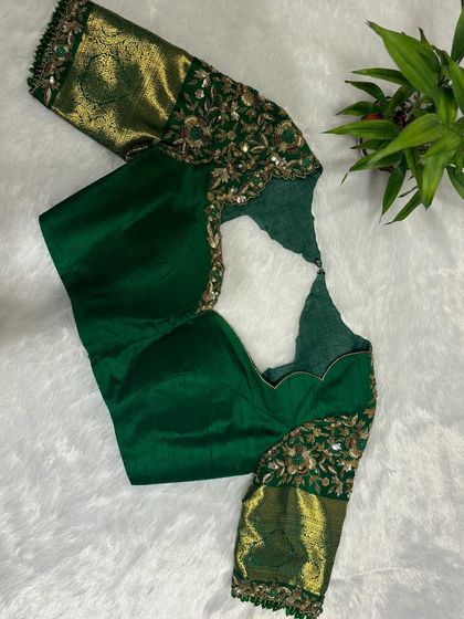 The Glamhouse - Ethnic Wear & Jewellery Rentals Bridal & Heavy Work Blouses photo 6