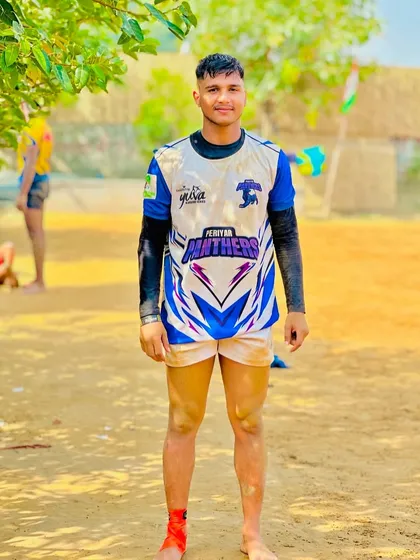 A portrait of our player, ready for action, after being selected for the Under-18 National Championship.