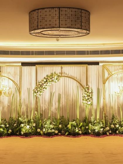 Elegant Soirees & Grand Entrances photo 9