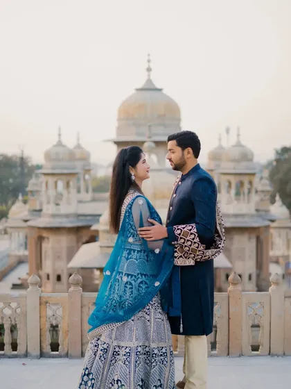 This series of photos at Gaitor Ki Chhatriyan showcases a variety of poses, from intimate close-ups to grand wide shots. I work with each couple to find the angles and compositions that best tell their story against these beautiful marble structures.