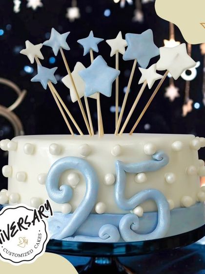 Twenty-five years and still shining bright. This starry-themed cake was a magical way to celebrate a silver jubilee for a lovely couple in Janakpuri, complete with shimmering star toppers and the number 25.