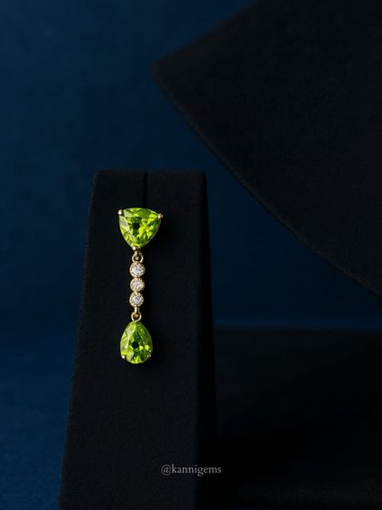 Elegant Accents: Earrings & Pendants photo 18