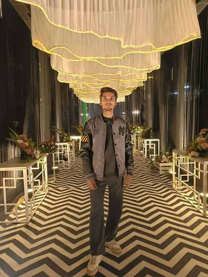 On site at a beautiful wedding venue, ready to get the party started. I provide full support on the day of the event to make sure everything runs smoothly.