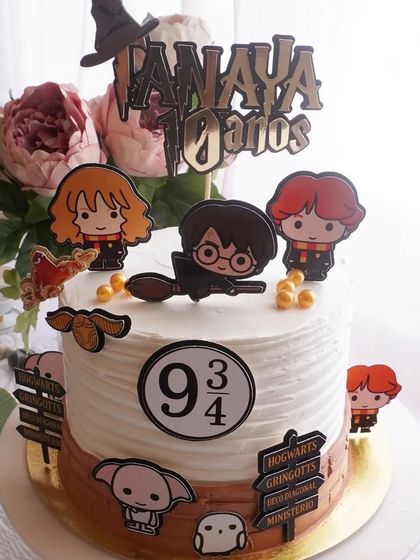 The Party Glitter - Custom Cake & Party Decorations For the Little Ones: Character Parties photo 3