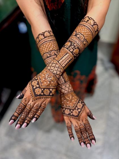 Mitali - Bridal Mehendi Full Bridal Mehendi (Hands) photo 158