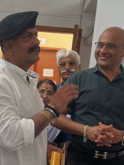 With Honoured Guests photo 6